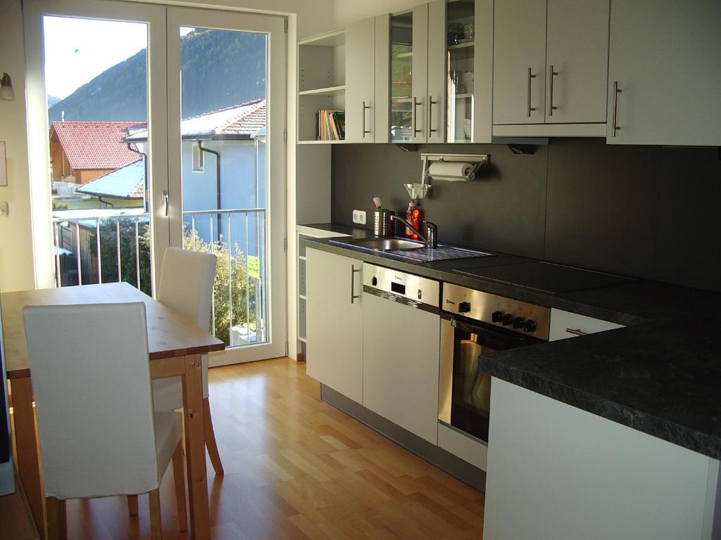 Haus Arosa Apartment Pettneu am Arlberg Cameră foto