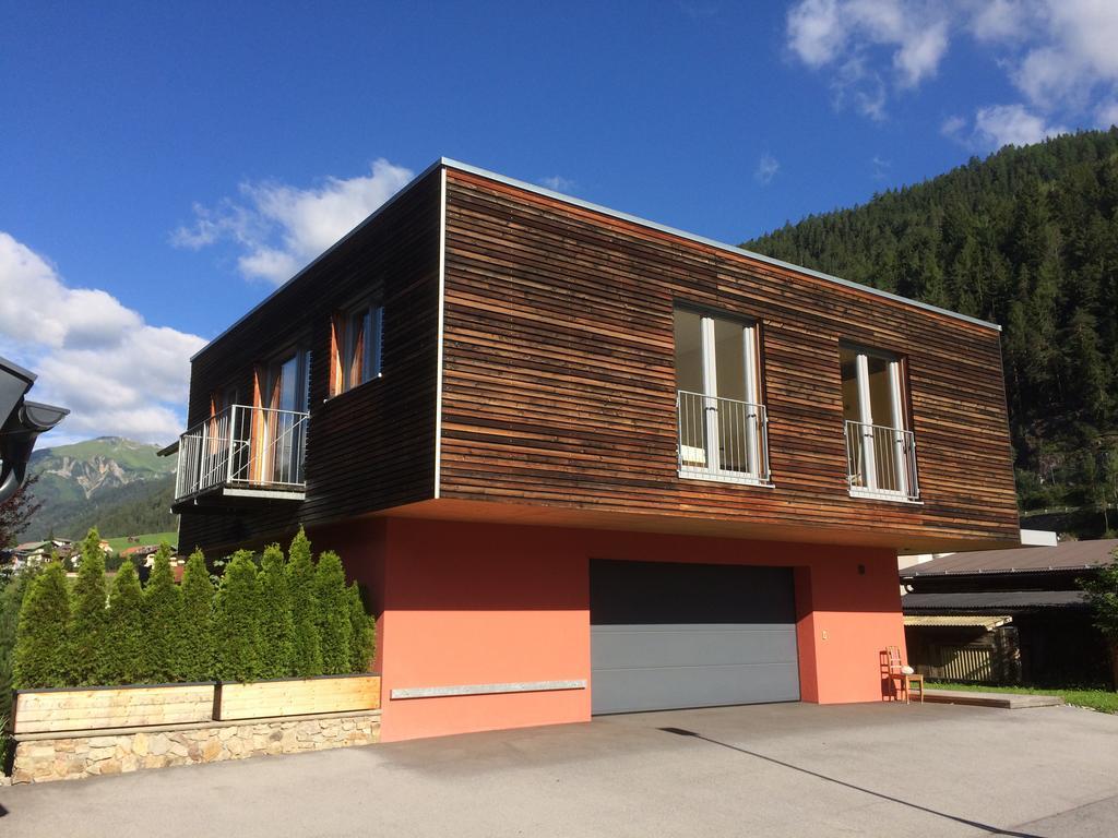 Haus Arosa Apartment Pettneu am Arlberg Exterior foto
