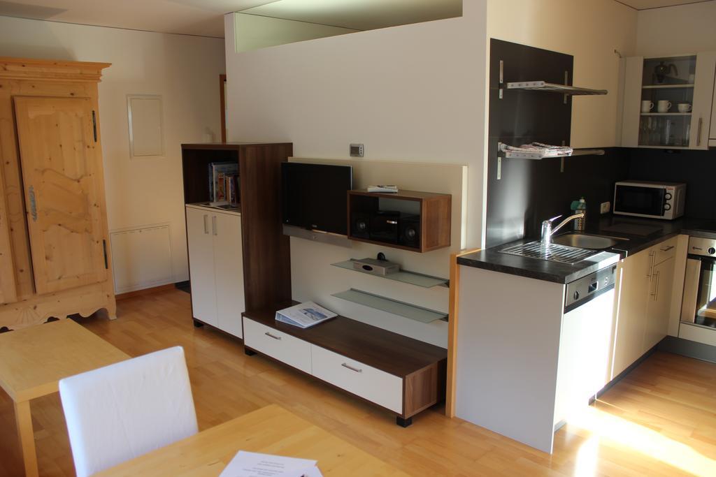 Haus Arosa Apartment Pettneu am Arlberg Exterior foto