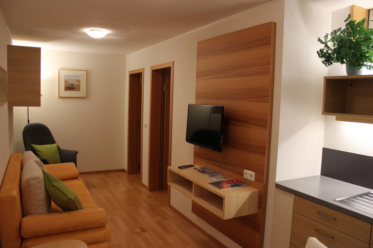 Haus Arosa Apartment Pettneu am Arlberg Exterior foto
